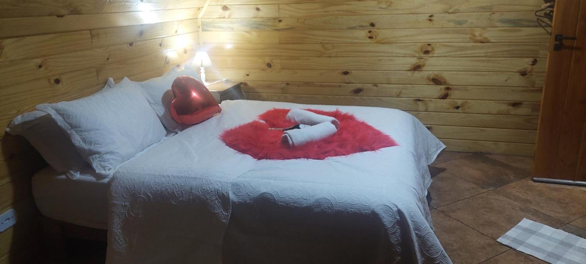 Chale Com Hidromassagem Da Vick Hotell Campos do Jordão Eksteriør bilde