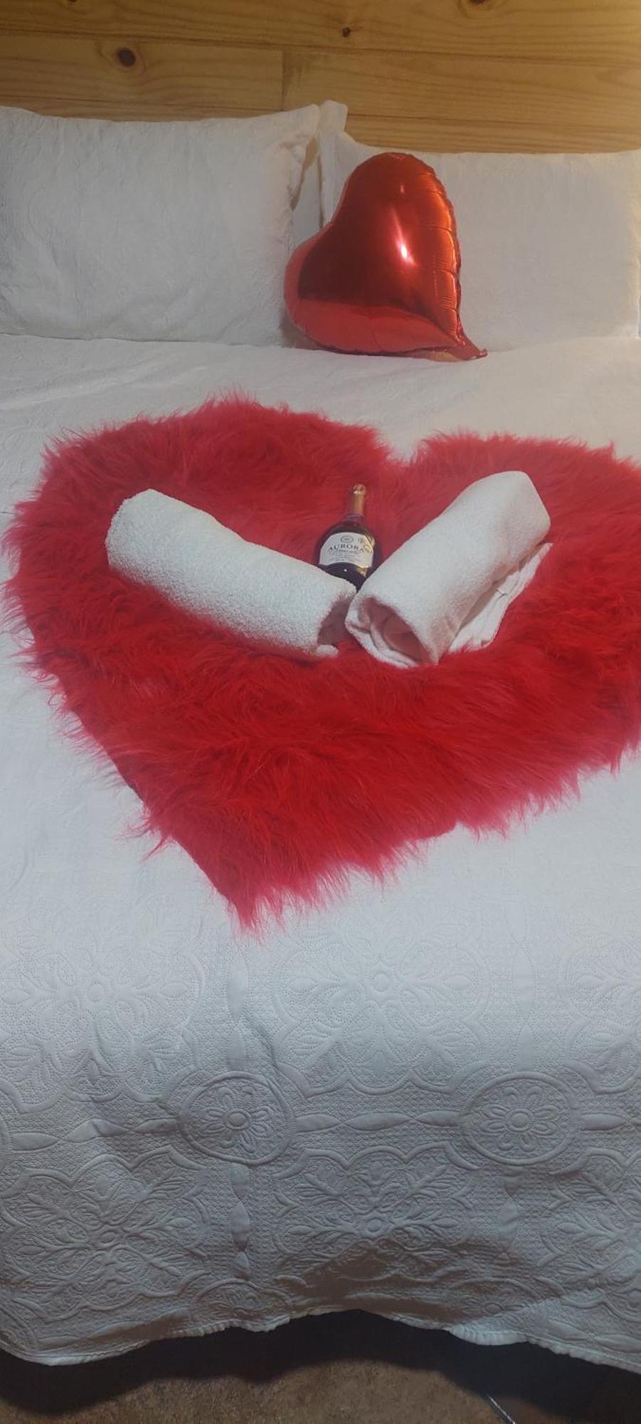 Chale Com Hidromassagem Da Vick Hotell Campos do Jordão Eksteriør bilde