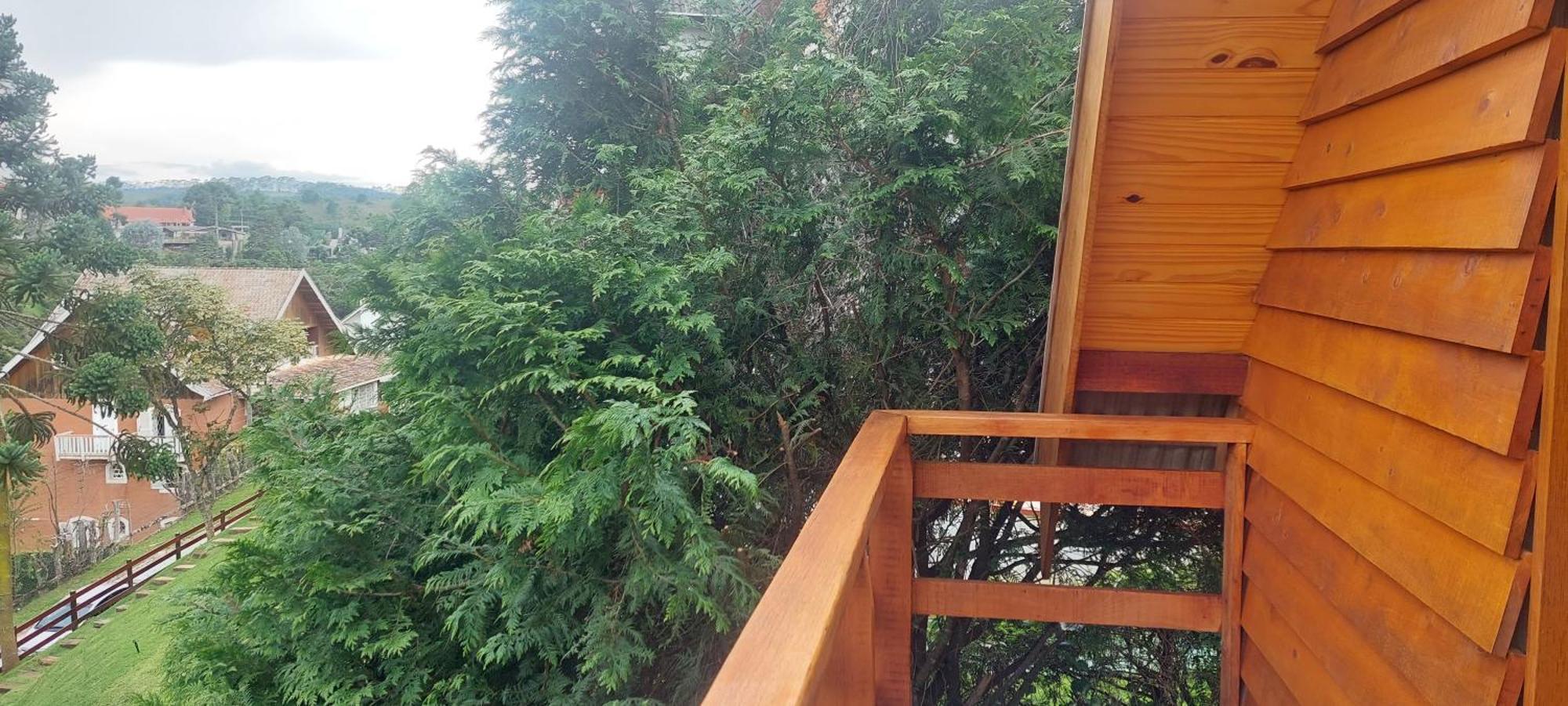 Chale Com Hidromassagem Da Vick Hotell Campos do Jordão Eksteriør bilde